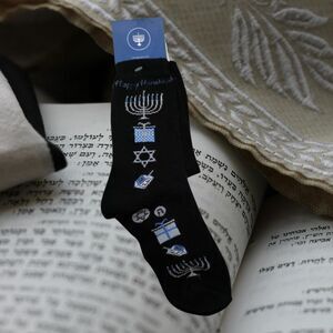 Men's Vintage Taiwan 70s 80s Hanukkah Chanukah Menorah Socks NWT  Novelty Socks